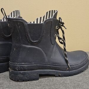 NAVY Short Lace-Up Rain Boots